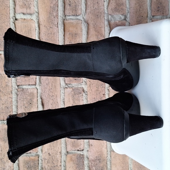 Geox Respira Genuine Suede Booties - Picture 4 of 12